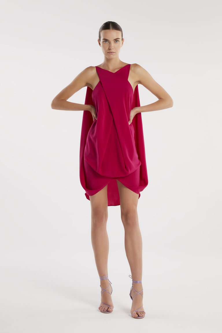 Oceanis fuchsia dress front arms